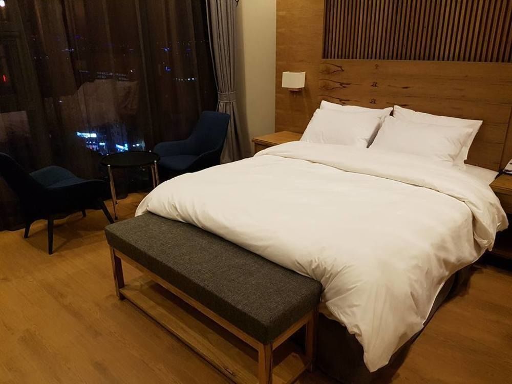 제이스퀘어 호텔&웨딩 진주 외부 사진